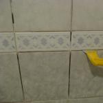 Проверенные методы убрать плесень в ванной комнате на плитке и остальных поверхностях